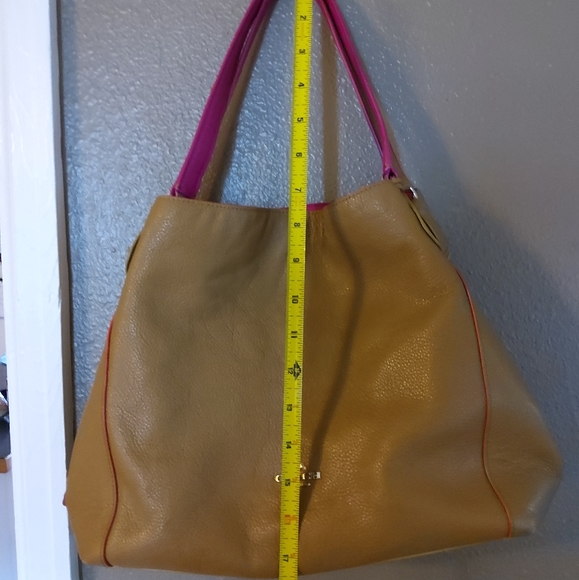 Coach bag, Excellent Condition - Picture 13 of 14